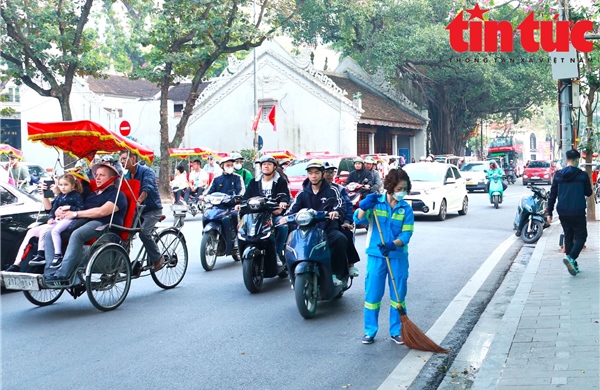 Hình thành chuẩn mực văn hóa đô thị từ các danh hiệu cấp cơ sở