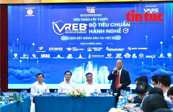 Xây dựng bộ tiêu chuẩn hành nghề môi giới bất động sản hướng tới minh bạch, chuẩn mực