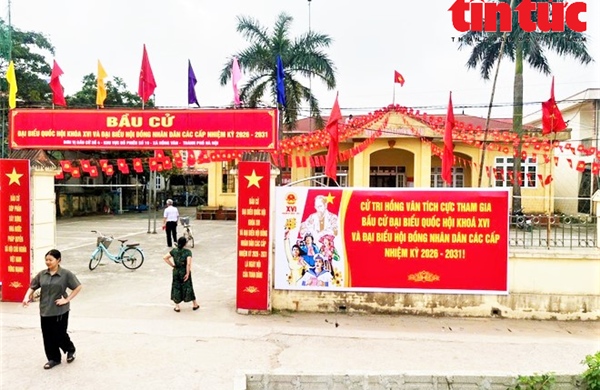 Hà Nội bảo đảm môi trường sáng, xanh, sạch, đẹp hướng tới ngày bầu cử