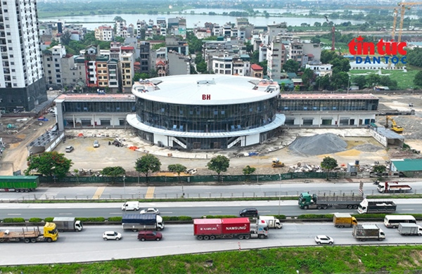 Toàn cảnh bến xe hiện đại bậc nhất Hà Nội sắp đưa vào khai thác