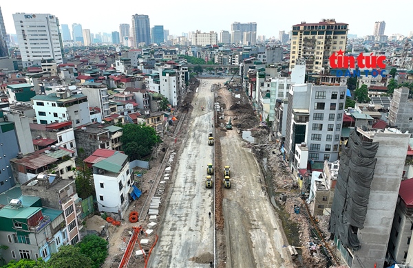 Vành đai 2,5 đoạn Cầu Giấy tăng tốc, dự kiến thông xe kỹ thuật dịp 10/10