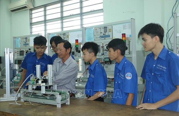 Mở rộng hợp tác, gắn đào tạo nghề với nhu cầu sử dụng lao động