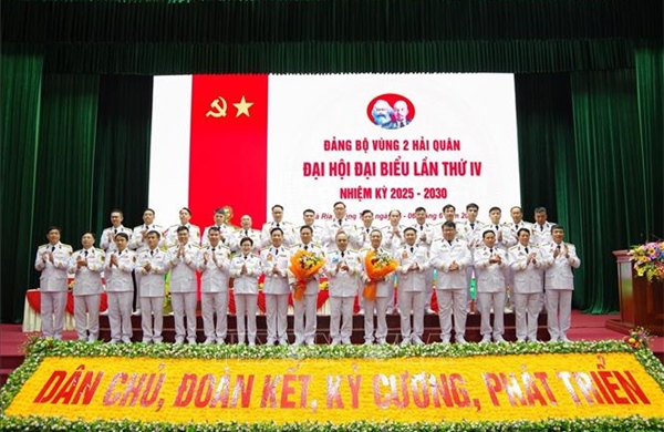 Bảo vệ vững chắc vùng biển và các nhà giàn DK1