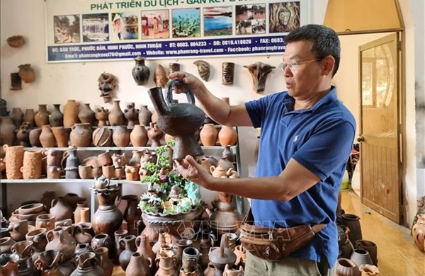 Quảng bá sản phẩm OCOP gắn với du lịch trải nghiệm tại vùng đất của nắng và gió