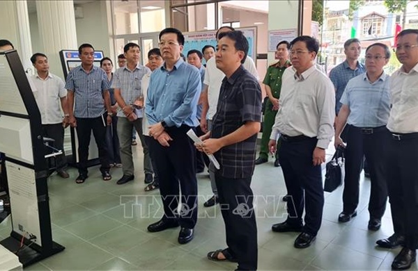 Phó Thủ tướng Mai Văn Chính kiểm tra việc vận hành mô hình chính quyền 2 cấp tại Kiên Giang