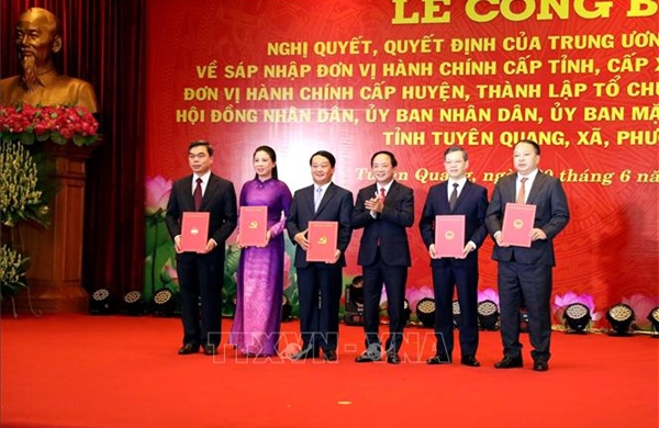 Công bố chính quyền địa phương 2 cấp: Phù hợp với thực tiễn và xu thế phát triển ​