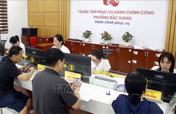 Nỗ lực khắc phục khó khăn, phục vụ tốt nhất người dân, doanh nghiệp