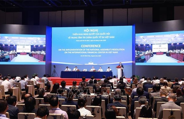 Thủ tướng chủ trì Hội nghị triển khai Nghị quyết của Quốc hội về Trung tâm tài chính quốc tế tại Việt Nam
