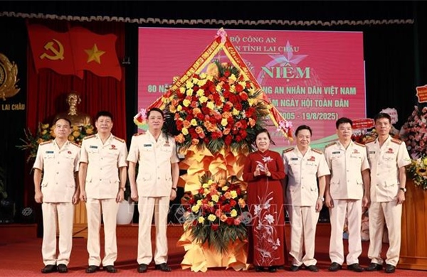 Vận dụng linh hoạt các biện pháp nghiệp vụ để bảo vệ an ninh quốc gia