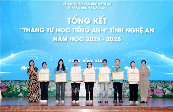 Ứng dụng công nghệ, tạo môi trường học tập tiếng Anh sáng tạo