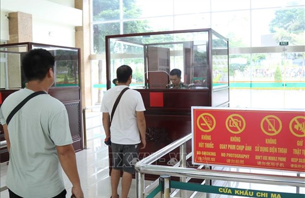 Bộ Công an cảnh báo thủ đoạn tổ chức cho người khác xuất nhập cảnh, di cư trái phép