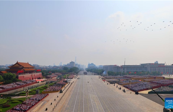 Chủ tịch nước Lương Cường dự Lễ duyệt binh kỷ niệm 80 năm chiến thắng phát xít của nhân dân thế giới