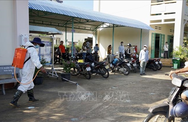 Phòng bệnh, điều trị kịp thời các bệnh lây nhiễm sau mưa lũ