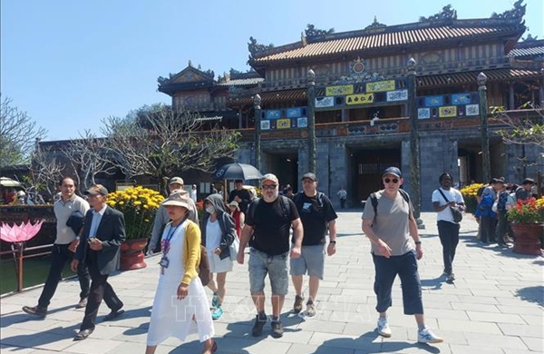 Quảng bá thương hiệu du lịch Việt Nam để đón được 25 triệu lượt khách quốc tế năm 2026