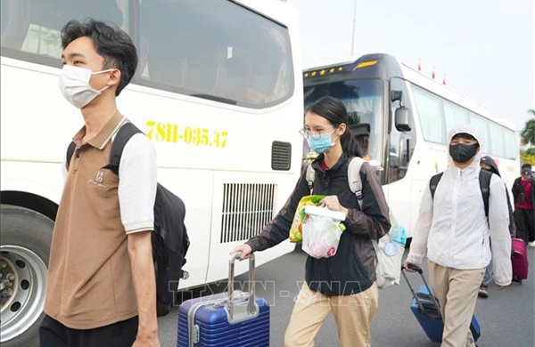 Những tấm vé nghĩa tình cho sinh viên, công nhân xa quê