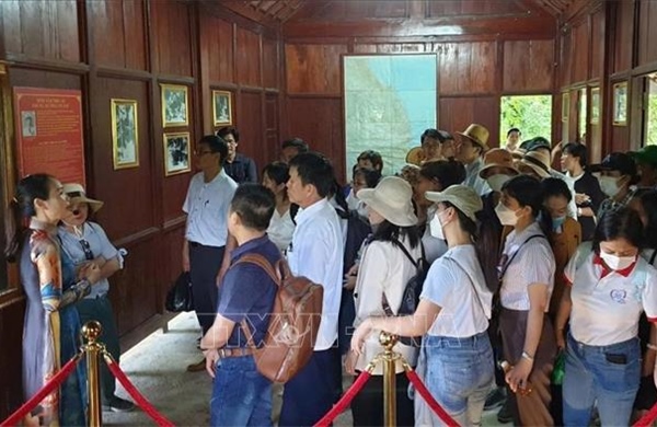 Mùa Xuân mới trên vùng chiến khu cách mạng