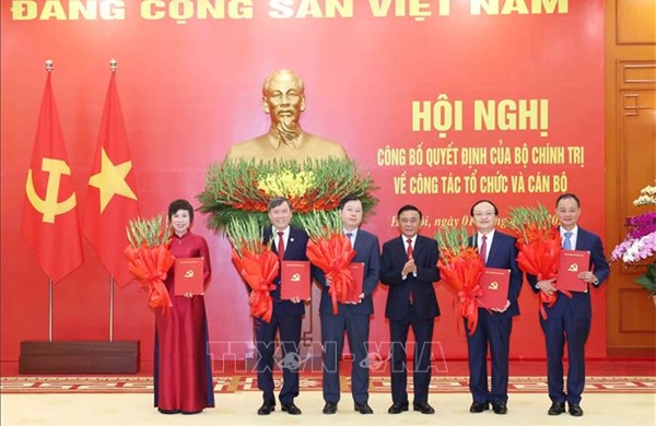 Hội nghị công bố Quyết định chuyển giao 5 cơ quan sang là đơn vị sự nghiệp của Ban Chấp hành Trung ương Đảng