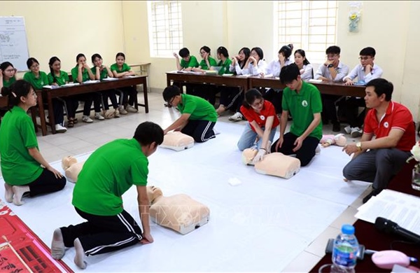 Giảm thiểu rủi ro tai nạn trong nhà trường