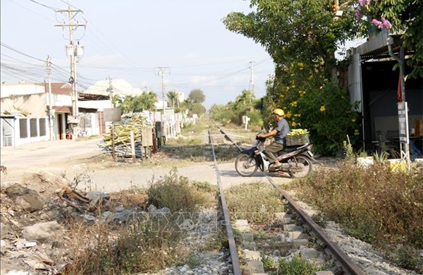Tăng cường tuần tra, xử lý vi phạm an toàn giao thông đường sắt