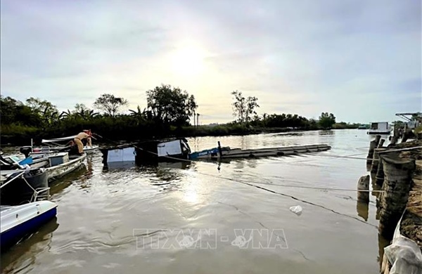 Hỗ trợ gia đình nạn nhân vụ chìm ghe trên kênh Lương Thế Trân