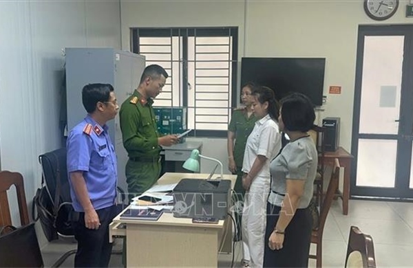 Khởi tố Giám đốc và kế toán nhà xe Vân Anh về hành vi trốn thuế