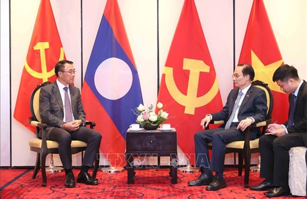 Phối hợp chặt chẽ để triển khai hiệu quả các thỏa thuận cấp cao Việt Nam - Lào