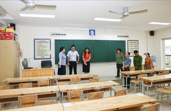 Phòng ngừa nguy cơ gian lận thi THPT bằng thiết bị công nghệ cao và AI