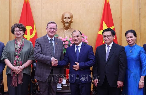 Tăng cường quan hệ đối tác chiến lược và hợp tác giáo dục Việt Nam - Đức