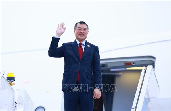 Thủ tướng kết thúc chuyến tham dự Hội nghị Cấp cao Kỷ niệm 35 năm quan hệ ASEAN - Nga