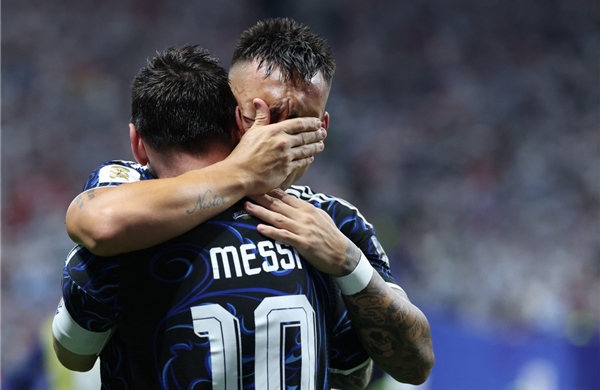 Messi lập cú đúp kiến tạo, Argentina ngược dòng ngoạn mục để vào chung kết World Cup 2026