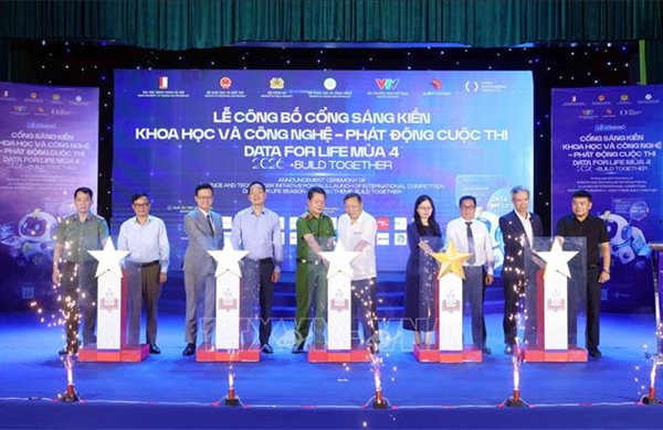 Phát động Cuộc thi Data for Life 2026 và công bố Cổng sáng kiến khoa học và công nghệ