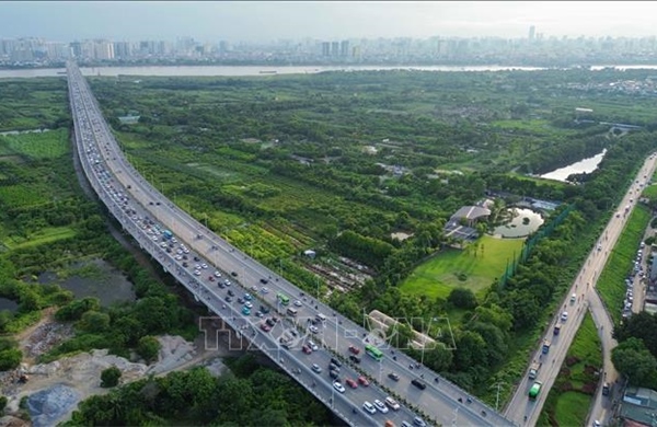 Xử lý 4 trường hợp không giữ khoảng cách an toàn trên cao tốc
