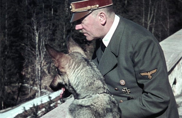 Cuộc sống đời thường của trùm phát xít Adolf Hitler - Kỳ cuối