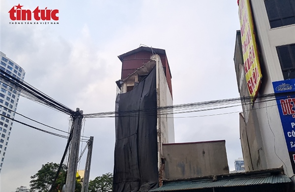 Hà Nội vận động hợp thửa, hợp khối để ngăn nhà siêu mỏng, siêu méo'