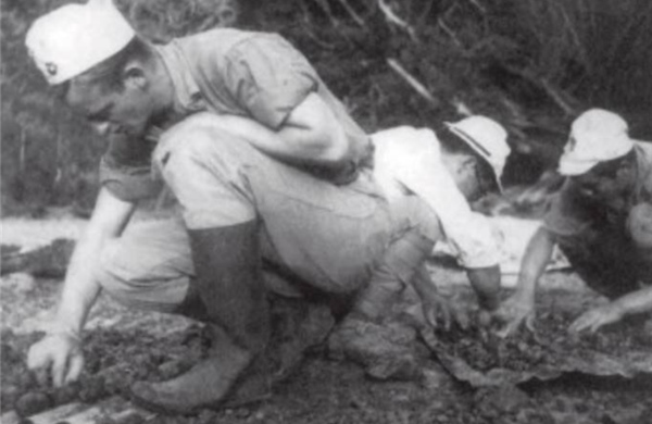 Bí mật rùng rợn về nhiệm vụ suýt cướp mạng sống của George H.W. Bush - Kỳ cuối