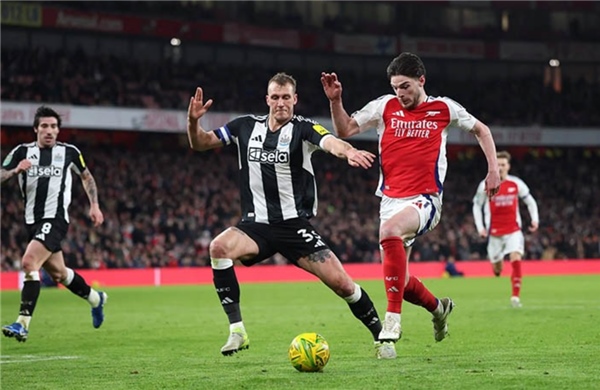 Newcastle - Arsenal: Quá khó cho các Pháo thủ