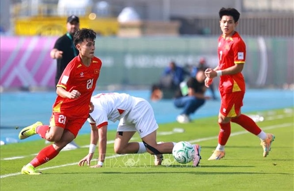 U23 Việt Nam gặp U23 Kyrgyzstan 'dễ mà khó'