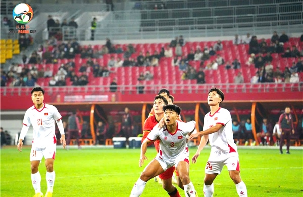 HLV Thái Lan đánh giá U22 Việt Nam cao nhất SEA Games 33