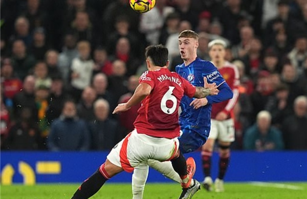Chelsea - Manchester United: Trận đấu của sự toan tính