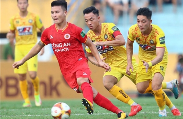 Công an Hà Nội - Thanh Hóa: Đăng quang sớm