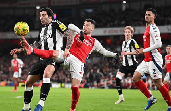 Arsenal - Newcastle: Phải thắng và thắng đậm