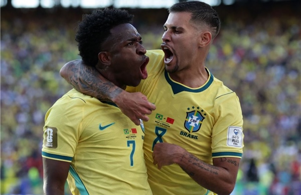 Brazil - Scotland: Củng cố ngôi đầu bảng