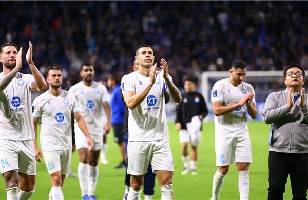V-League 2025 – 2026: Nhà ĐKVĐ Nam Định sa sút