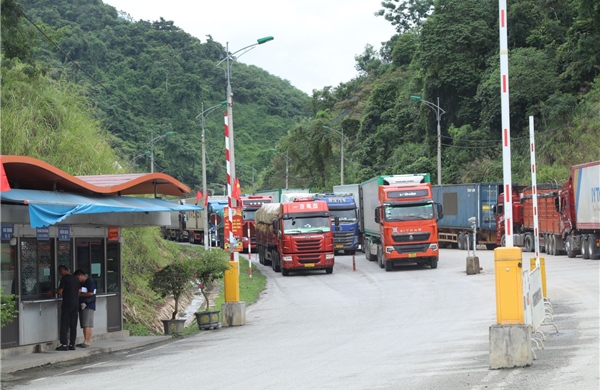 Lạng Sơn tiếp tục thử nghiệm thông quan tại đường chuyên dụng cửa khẩu Hữu Nghị
