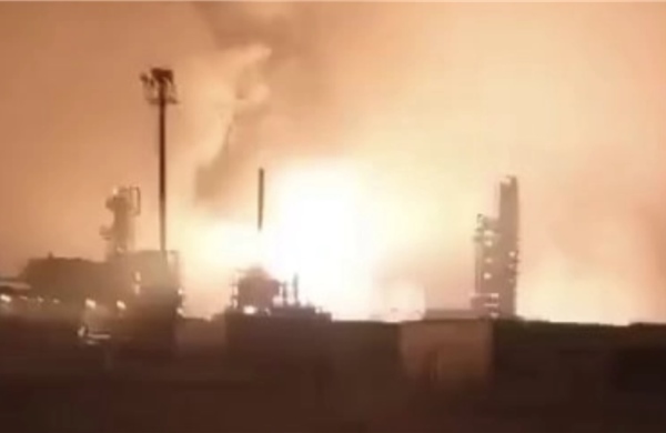 Ukraine dồn dập tấn công xuyên biên giới nhằm vào một loạt cơ sở năng lượng của Nga