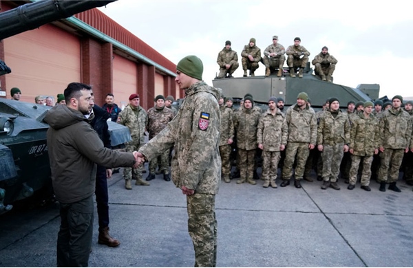 Lý do Ukraine liên tục thay bộ trưởng quốc phòng dưới thời Tổng thống Zelensky