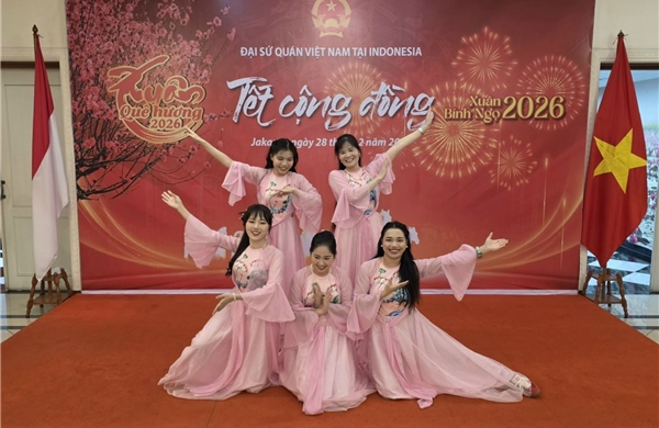 Tết Bính Ngọ kết nối cộng đồng người Việt tại Indonesia