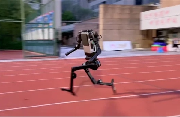 Bước tiến đáng chú ý của robot hình người do Trung Quốc chế tạo