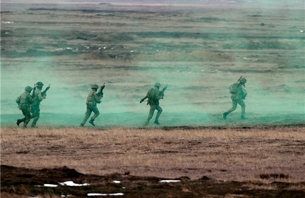 Nga nhận định NATO, EU đang chuẩn bị cho kịch bản xung đột vào năm 2030