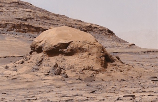 NASA phát hiện 'công trình bí ẩn' trên sao Hỏa?
